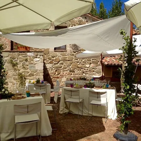 Agroturismo Podere Le Corone *