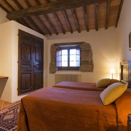 Podere Le Corone Agroturismo *